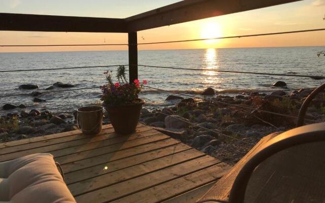 Pebble Springs BnB