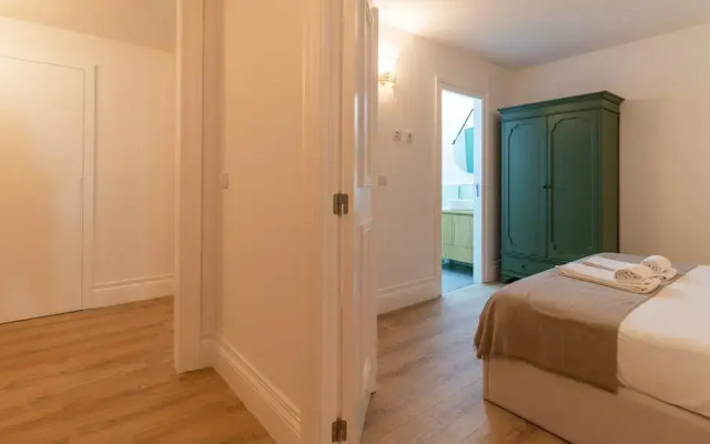 Urban House Marquês by LovelyStay