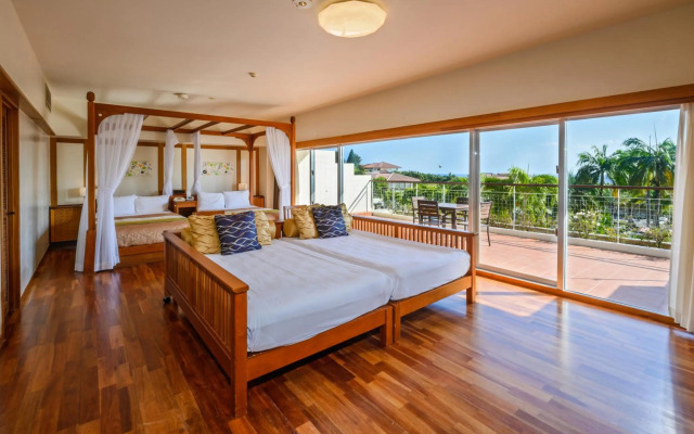 Kanucha Bay Hotels & Villas