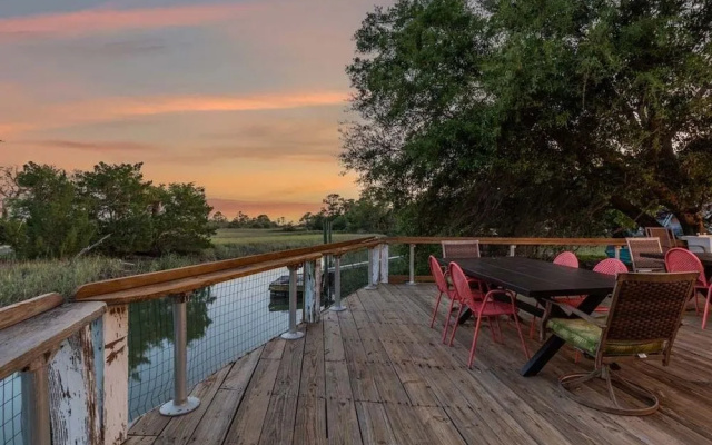 All Decked Out by Tybee Vacation Rentals