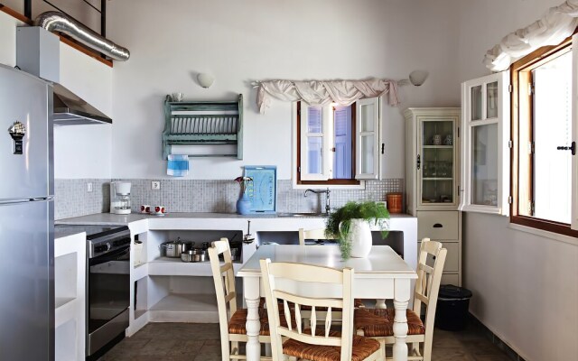 Lithea Villas and Studios by the Sea