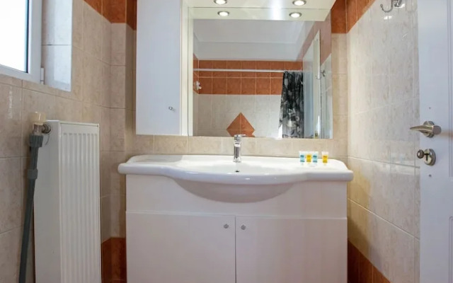 Rooftop apt. with great veranda by GHH, Palaio Faliro