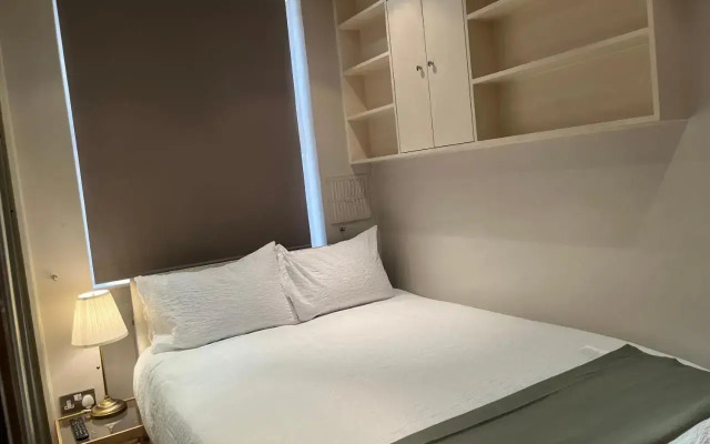 Stunning 1 Bedroom in Stunning Location - Mayfair Area