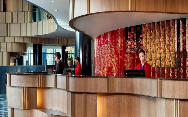 Crowne Plaza Changi Airport by IHG