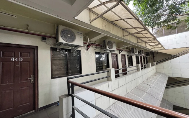 Franca Arcade near Quezon City Circle