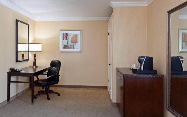 Holiday Inn Hotel & Suites San Mateo-San Francisco SFO, an IHG Hotel