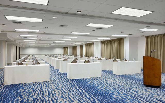 Embassy Suites by Hilton Scottsdale Resort