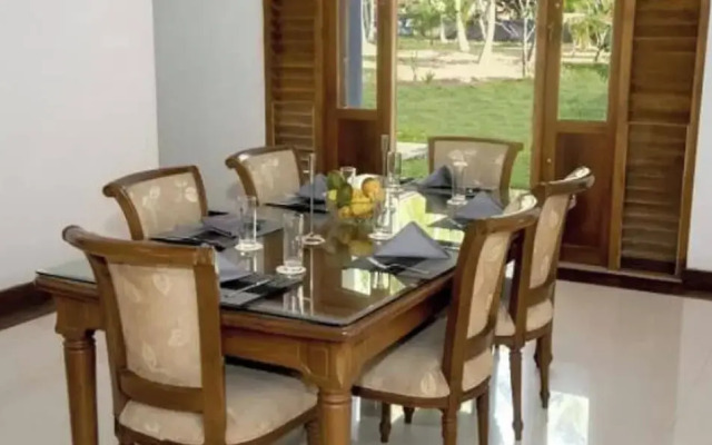 Coco Villa Peach Tree