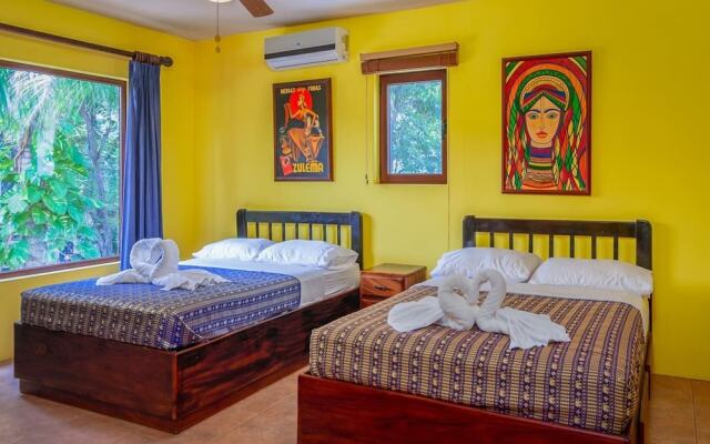 Casa Tigre - Large 7 bedroom Oceanfront Retreat Home