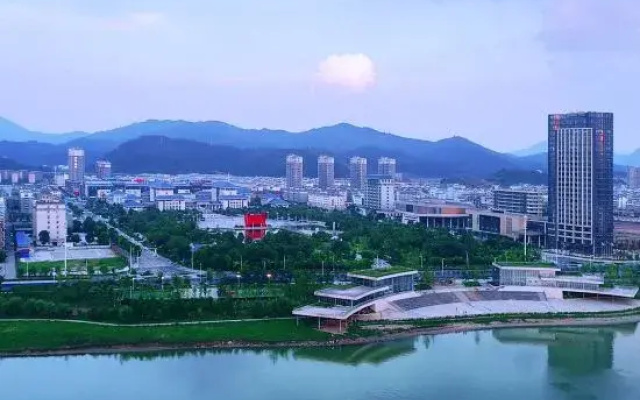 Earl Wenshan Hotel