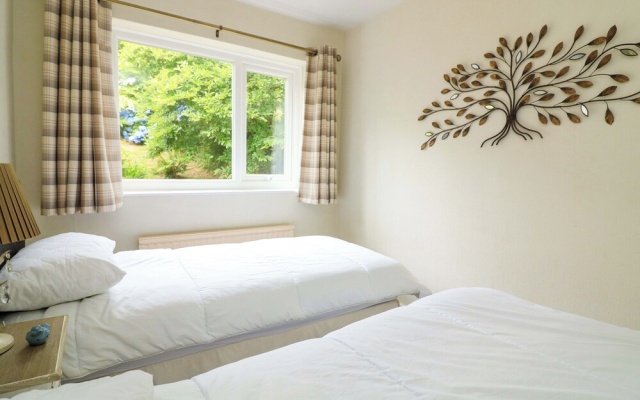 3 Chantry Hill