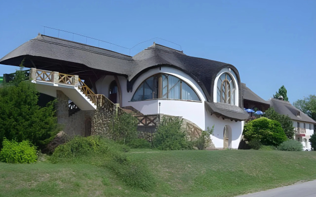 Tekergő Motel és Étterem