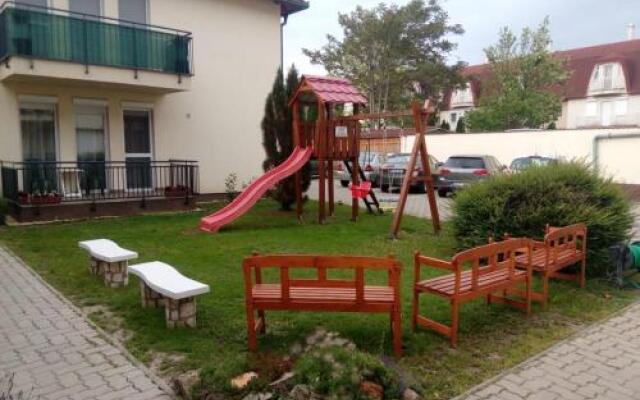 Illés Apartmanok Iii.