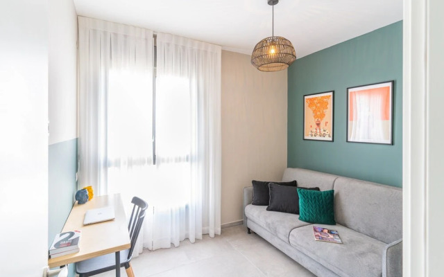 Sunny Haven Sea View Escape by Sea N Rent