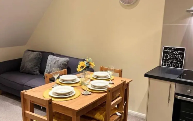 Central Location 2-bed Apartment in Maidstone