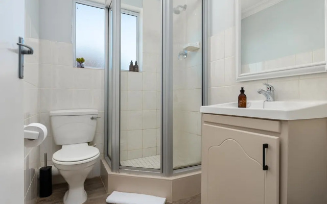 Monte Blu B8 - Adults Only