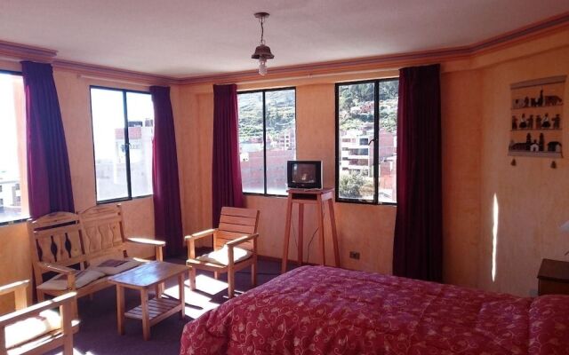 Hostal Real Los Andes del Lago