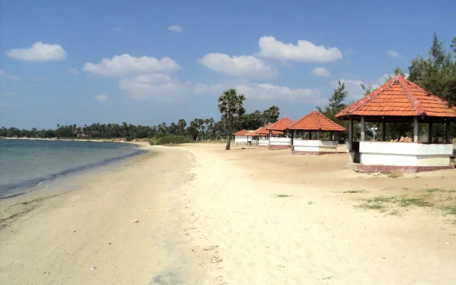 Tilko Charty Beach Resort