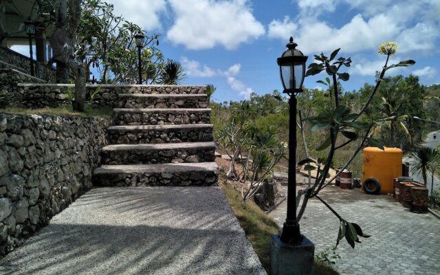 Tombong Limo Home Stay