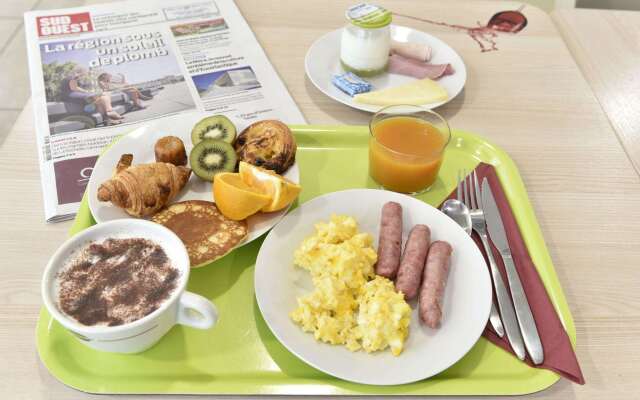 Appart Hôtel Mer & Golf City Bordeaux - Bassins à Flot