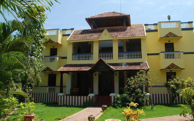 Paradise Resort