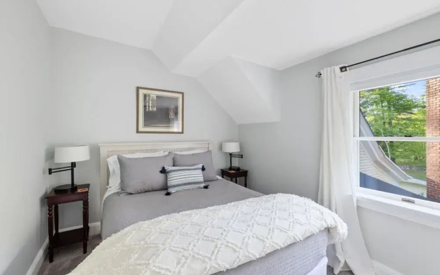 Noble House Inn