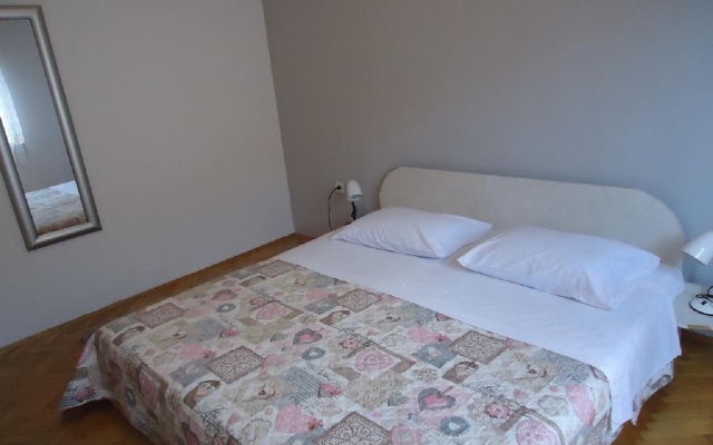 Apartment Marin1 - near pebble beach: A1 Trogir, Riviera Trogir