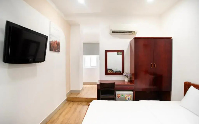 Eden Hotel