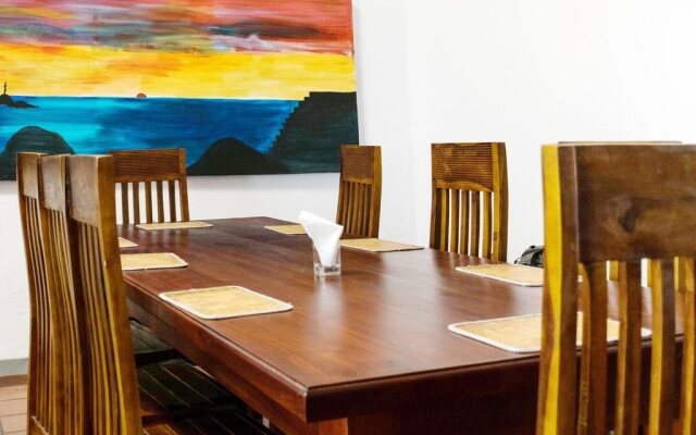 Araliya Villa Fort Guest House