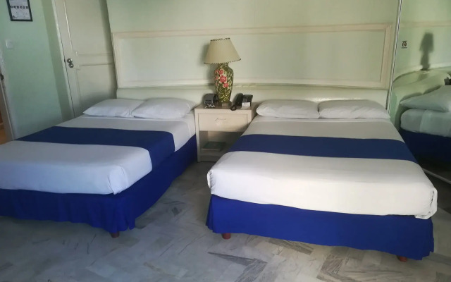 Hotel Acapulco Malibu