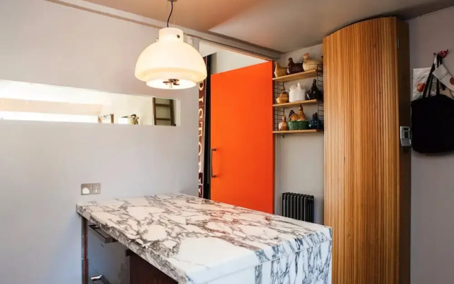 Spacious 2 Bedroom House in Central London