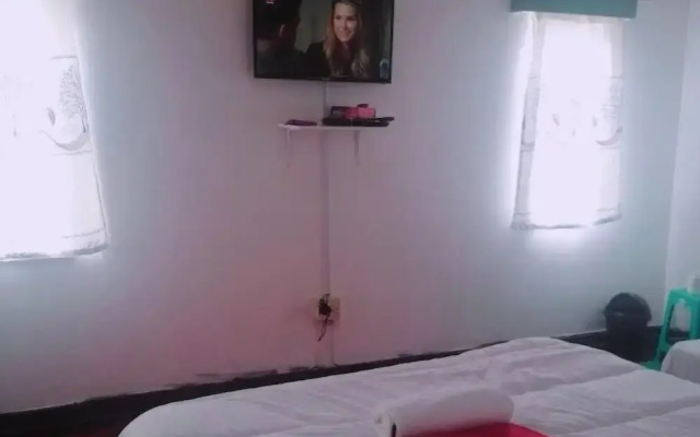 Milly Guest House Jhb