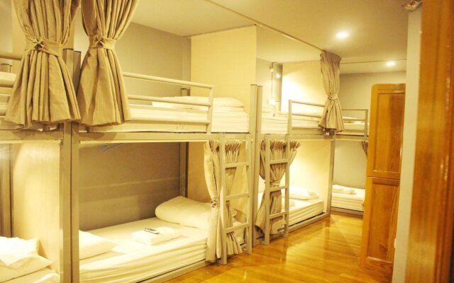Hostel H Way