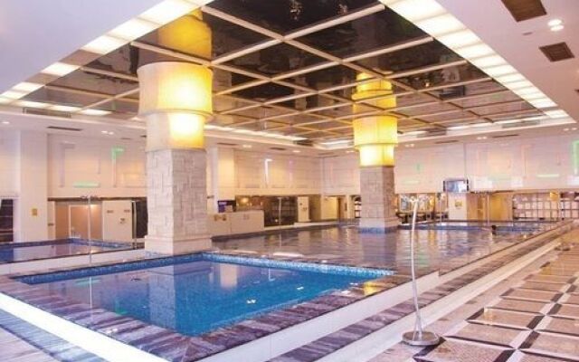 Dongguan Silver Holiday Hotel