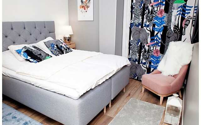 Crystal Arctic Suites