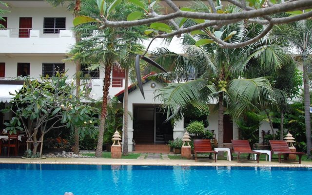 Sirikarn Residence and Luxury Apartments