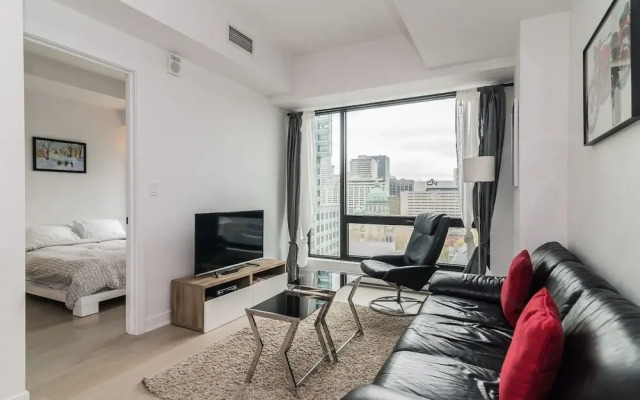 Bell Centre Apartments by Hometrotting