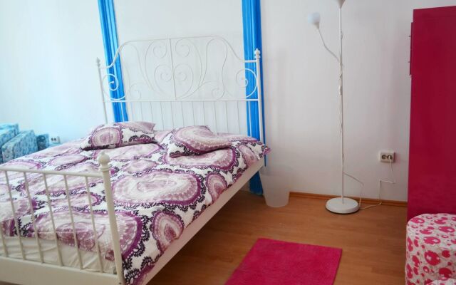 Little Bucharest - Old Town Hostel