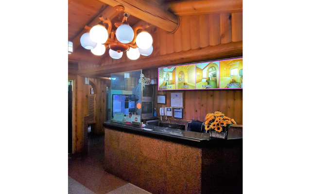 Pine Motel