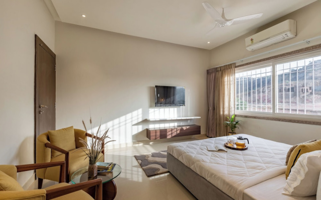 ELIVAAS Luxe Shourya Zenna 3 BHK