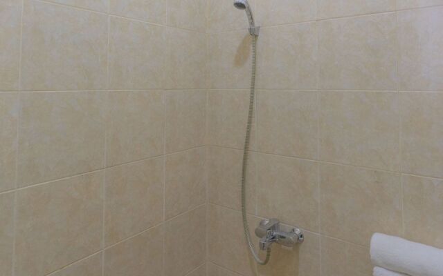 OYO 1221 Exclusive 48 Syariah