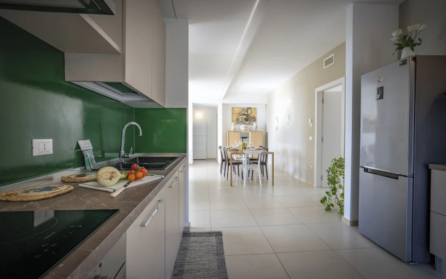 Villa Torricella Pool and Sunny Garden