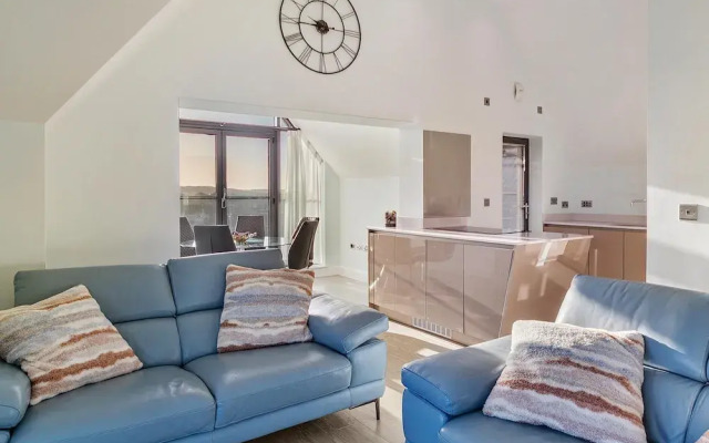 Penthouse Waterstone 14 - Spectacular Sea Views