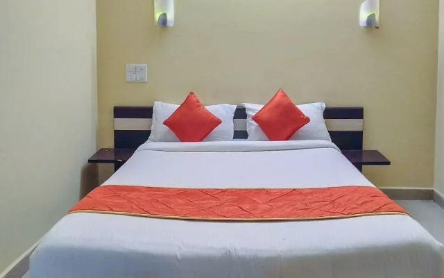 OYO 28750 Ramas Residency