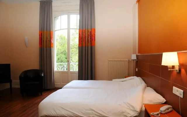 Les Thermes & Le Metropol