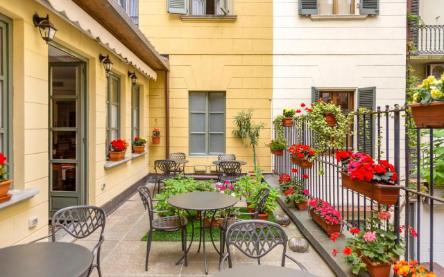 Hotel Roma E Rocca Cavour