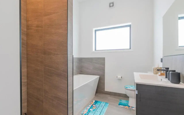 Sun and Sea Sanctuary - Whitianga Holiday Home
