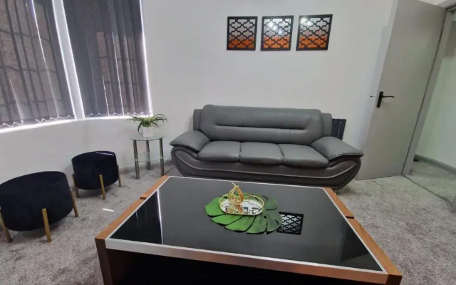 Black Pearl Luxury Apartments