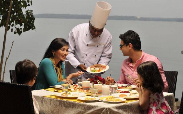 Club Mahindra Ashtamudi