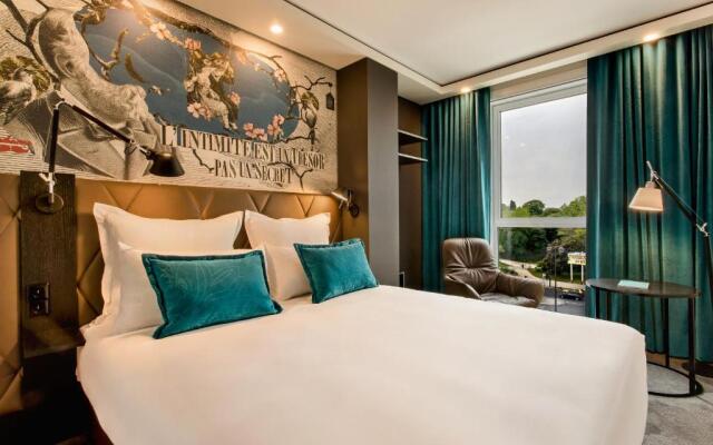 Motel One Paris - Porte Dorée